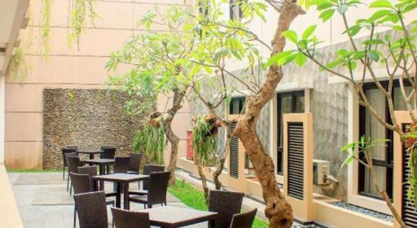 فندق Grand Malioboro يوغياكارتا المظهر الخارجي الصورة
